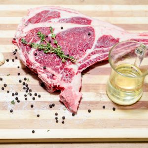 T-Bone Steak [1 KG]